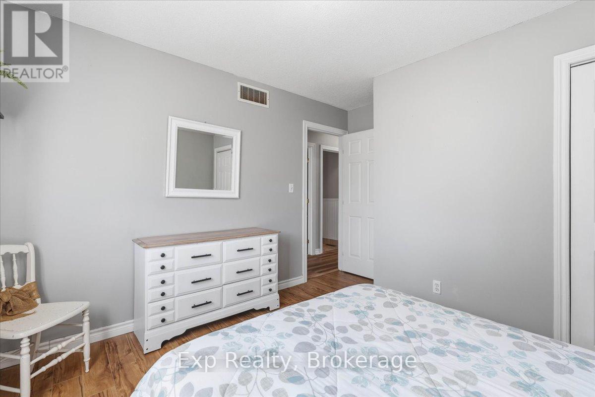 113 DEERFIELD DRIVE - 22