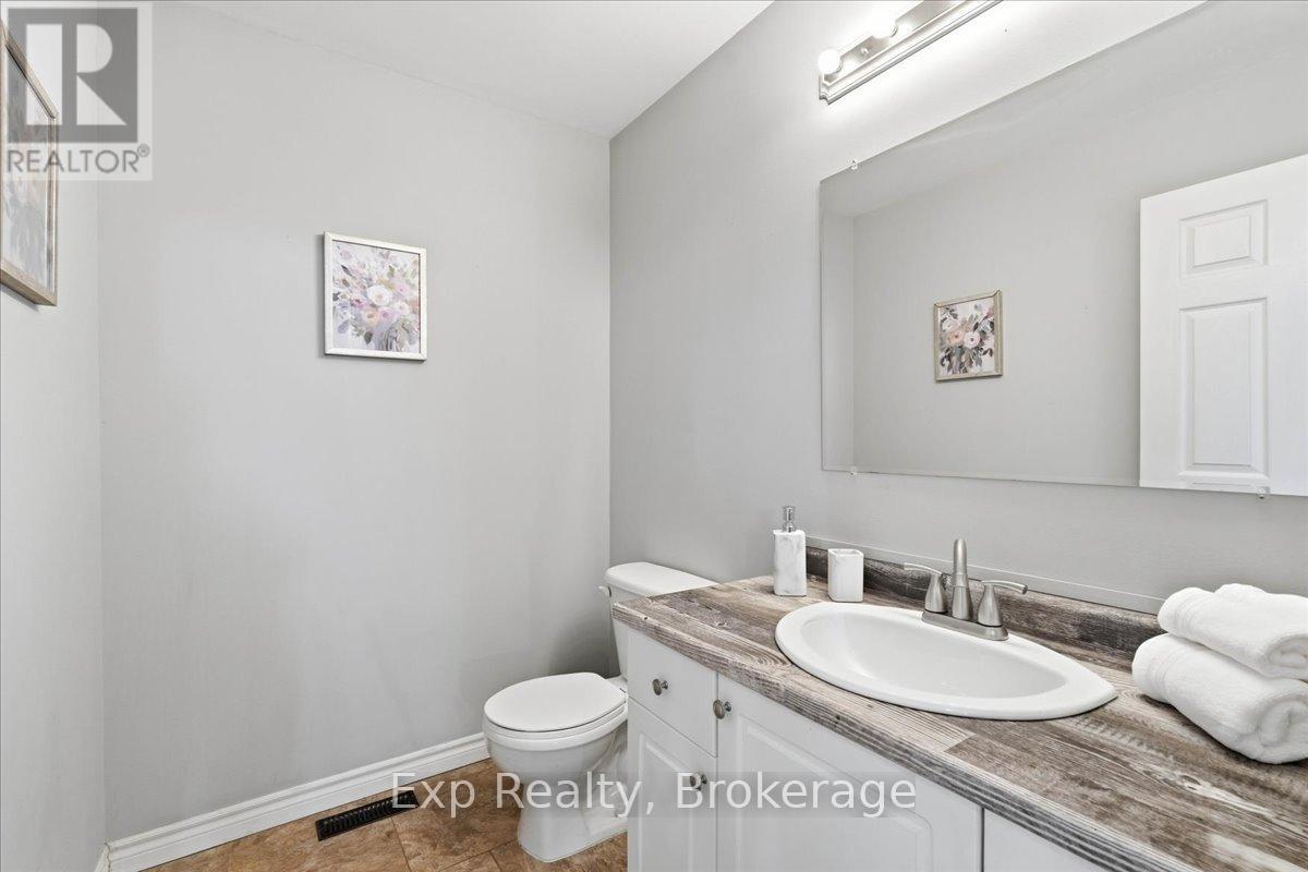 113 DEERFIELD DRIVE - 25