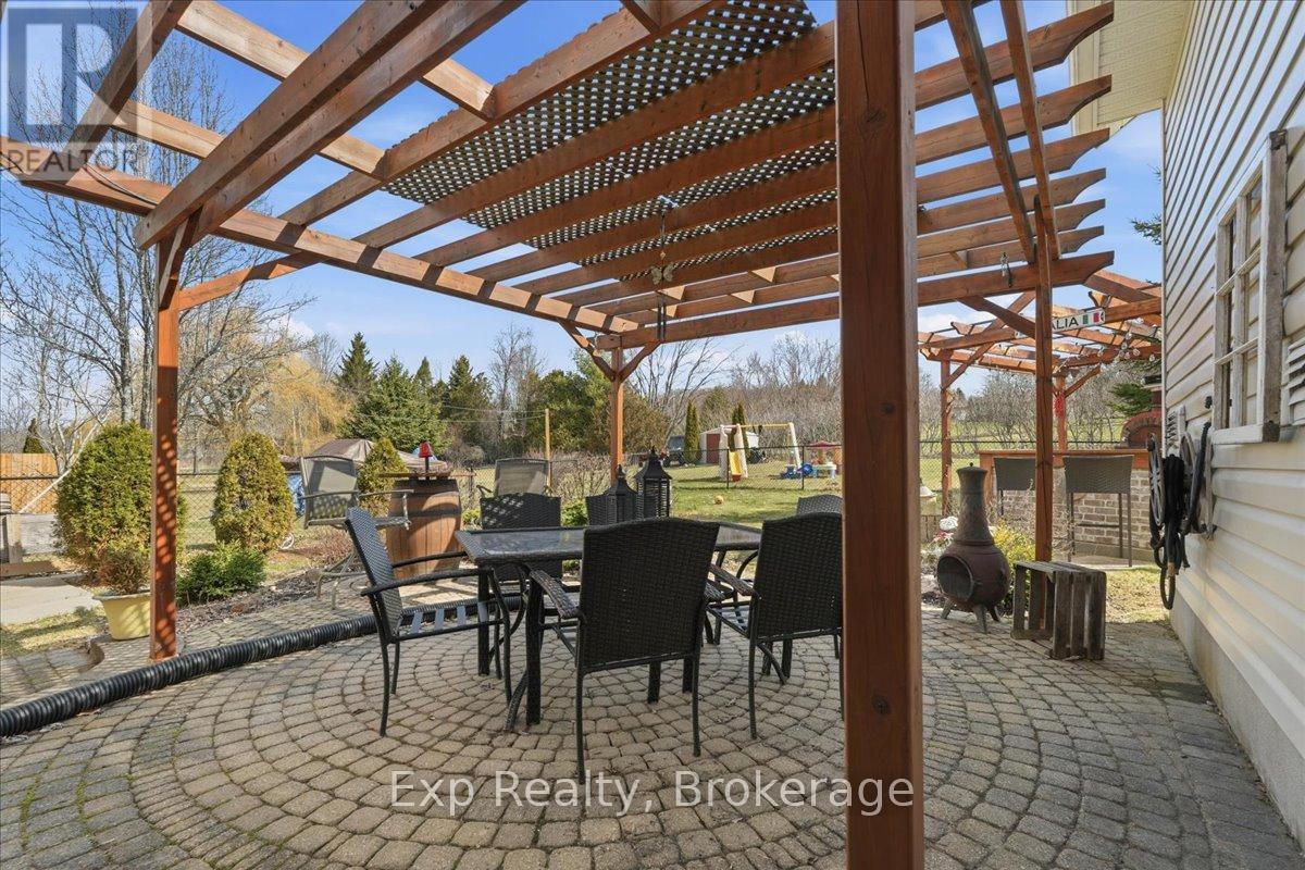 113 DEERFIELD DRIVE - 36