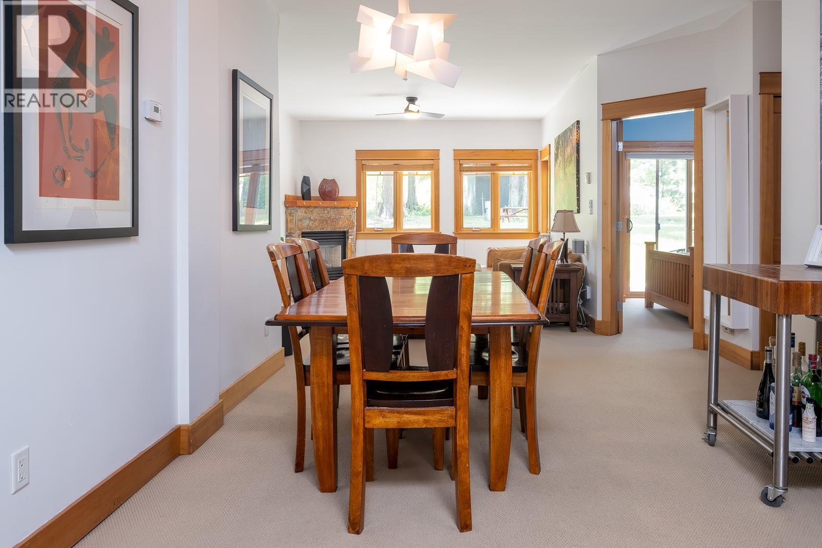 #2E 1005 MOUNTAIN VIEW Road - 5