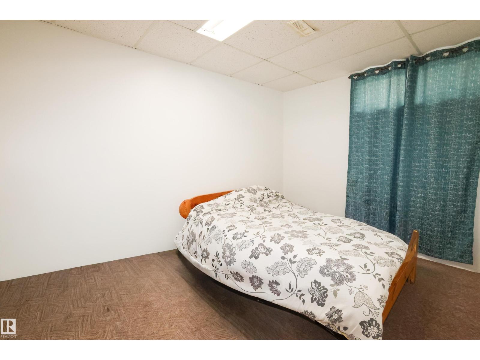 3467 39 ST NW - 26