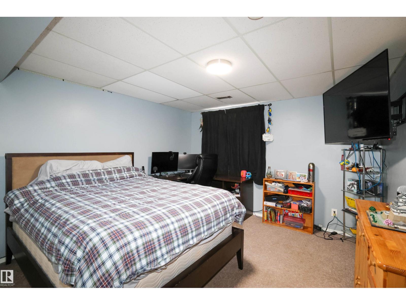 3467 39 ST NW - 27