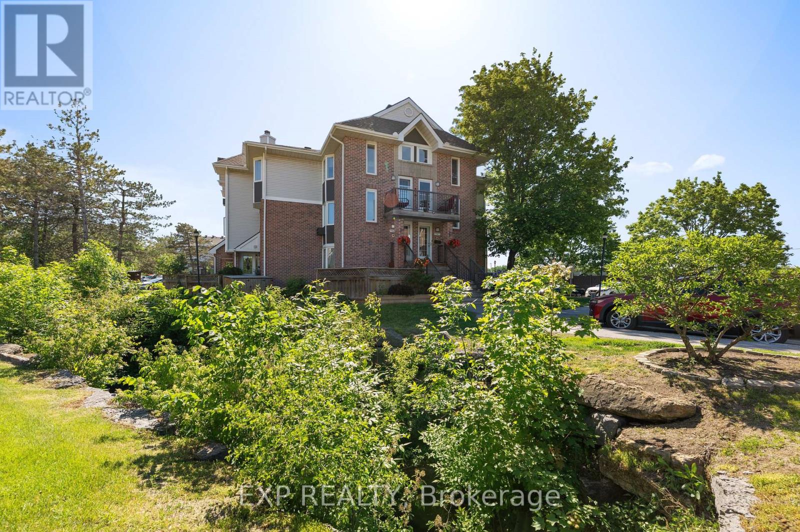 1 Bed, 1 Bath House for Sale in Ottawa – 7 – 2 STONEBANK CRESCENT, Ottawa – MLS# X13253600 - Image 33