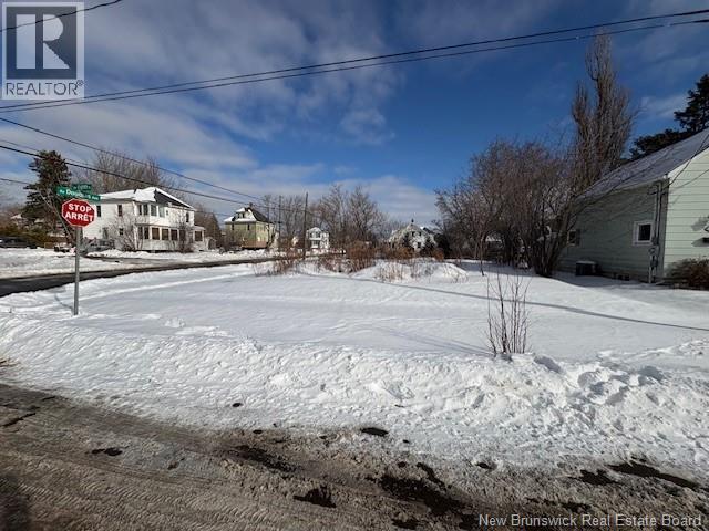 38 Douglas Avenue, Moncton — photo 3