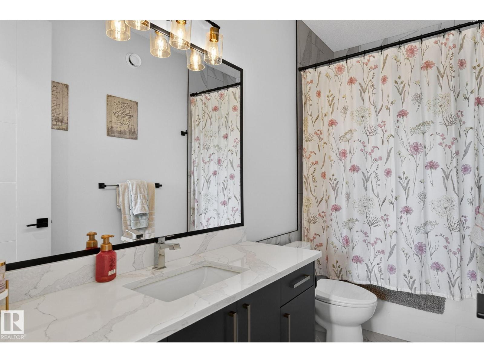 34 KIWYCK LI — photo 25