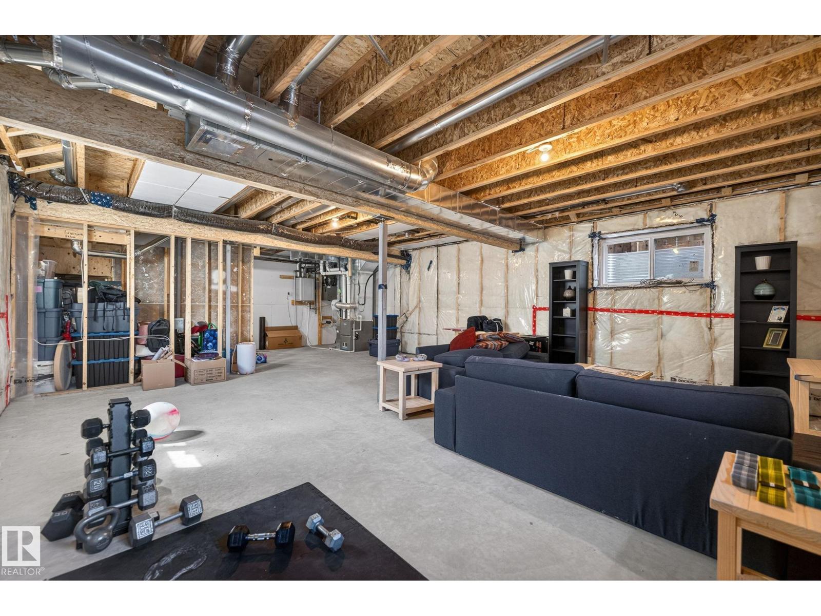 34 KIWYCK LI — photo 36