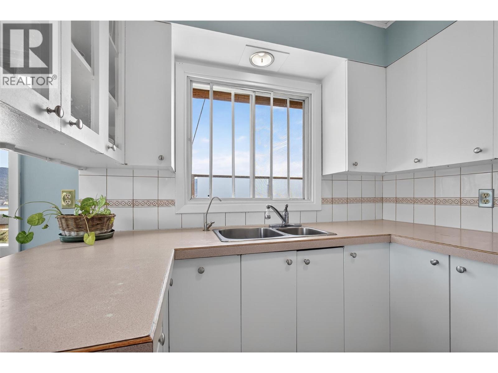 13006 Bristow Road - 9