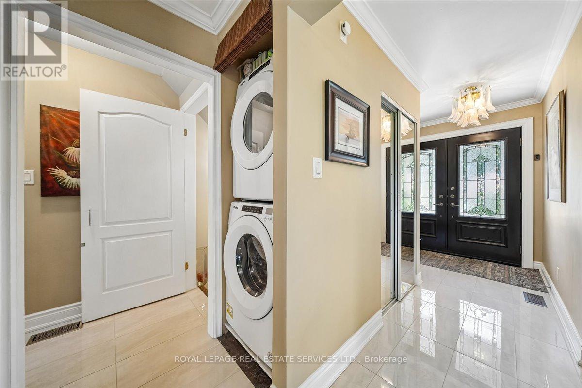 987 SIERRA BOULEVARD - 20