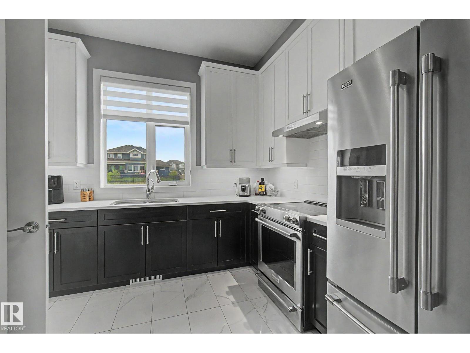 3036 59 AV NE - 25