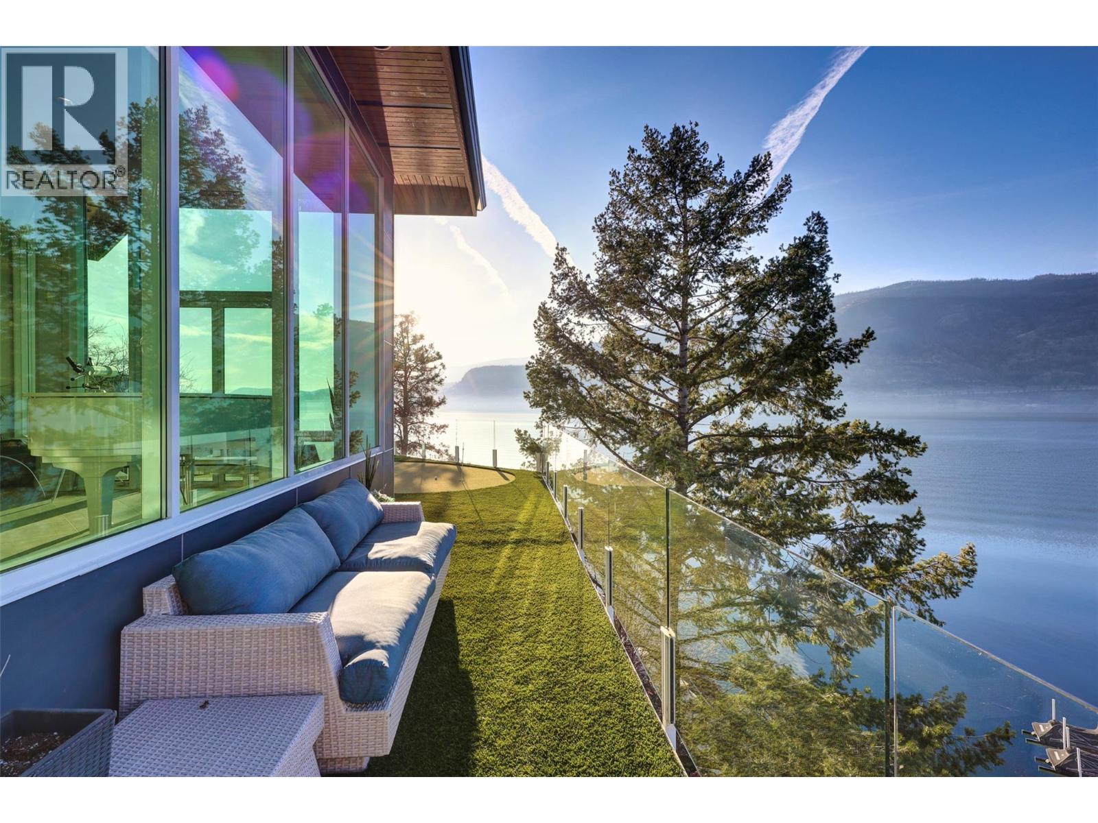 2100 Dewdney Road - 30