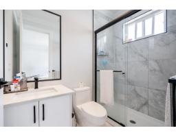 20267 27 Avenue, Langley, BC V2Z0B6 Photo 23