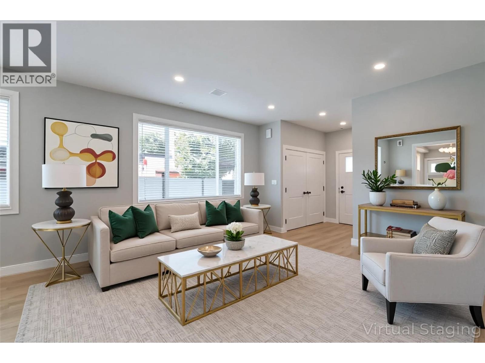 #14 1330 10 Street SW - 10