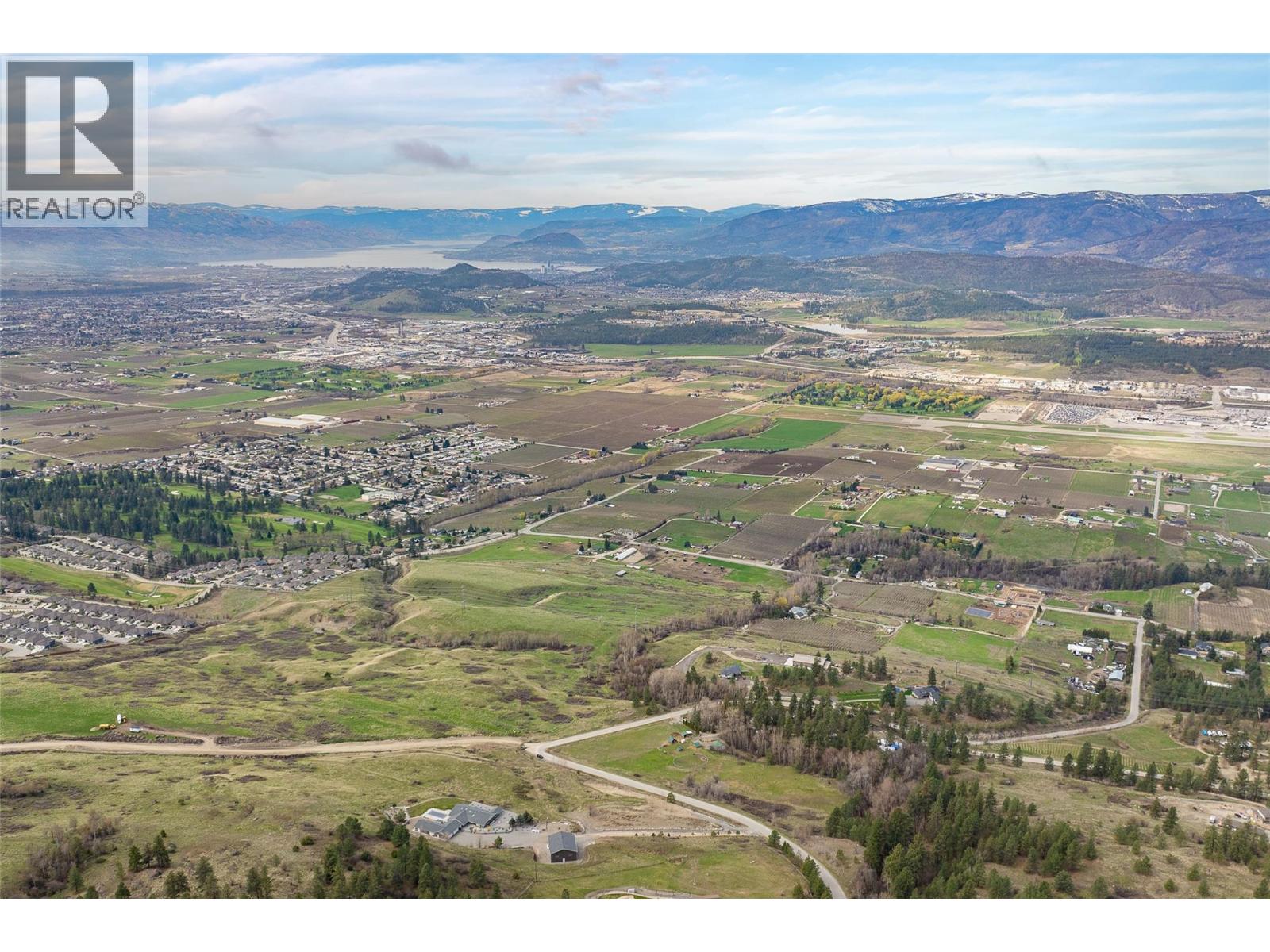  5601 Twin Creek Place, Kelowna