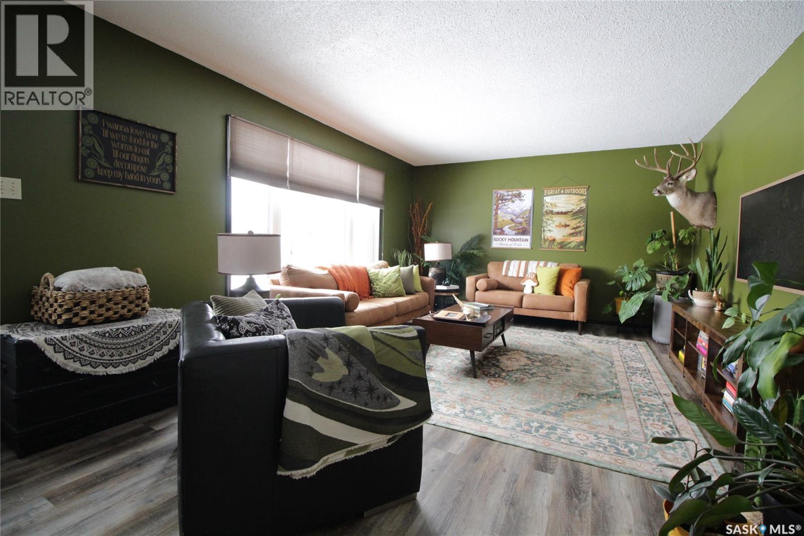 1110 Robin AVENUE - 5