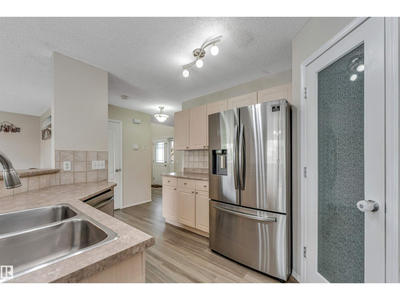 3311 21 ST NW - 12