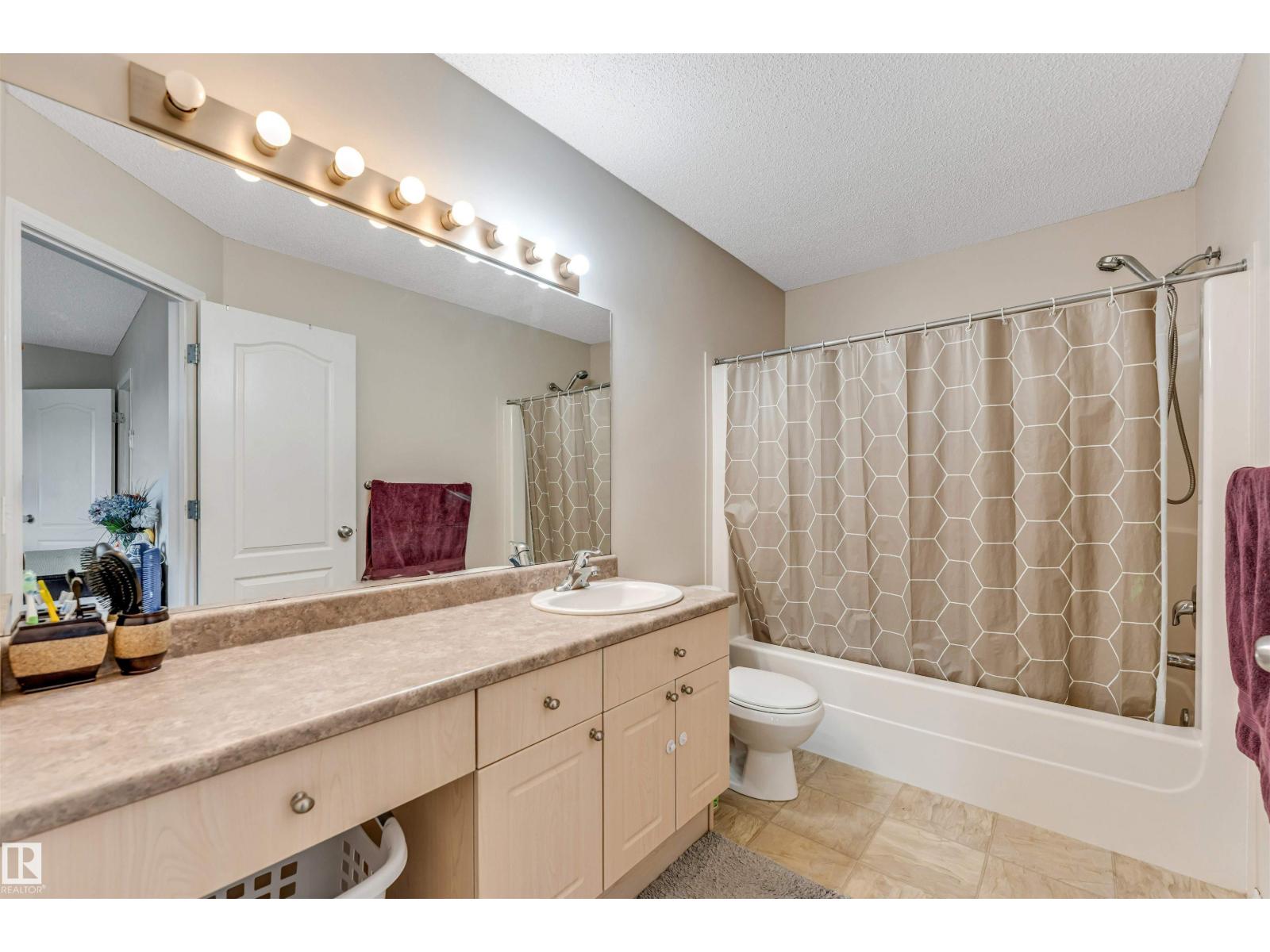 3311 21 ST NW - 24
