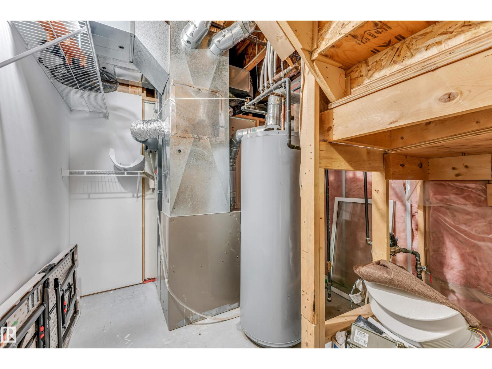 3311 21 ST NW - 46