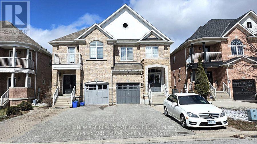 Listing photo of 42 OZNER CRESCENT