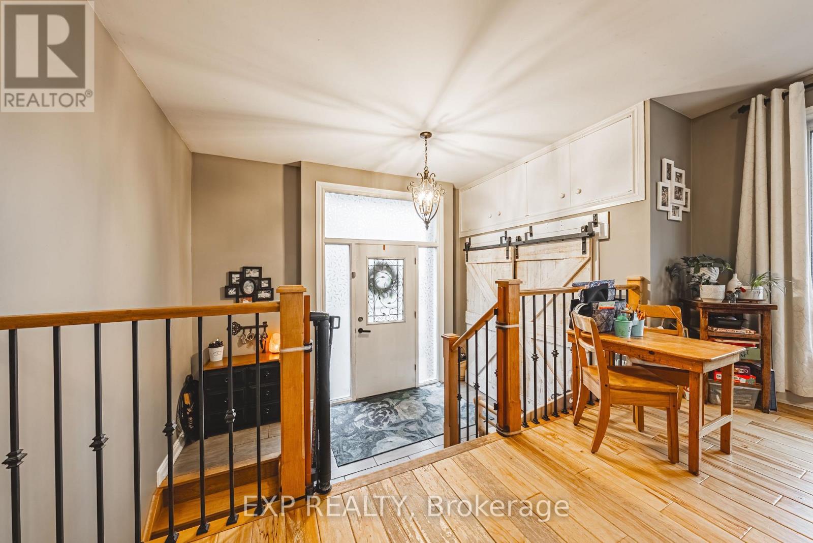 70 WEBSTER ROAD - 22