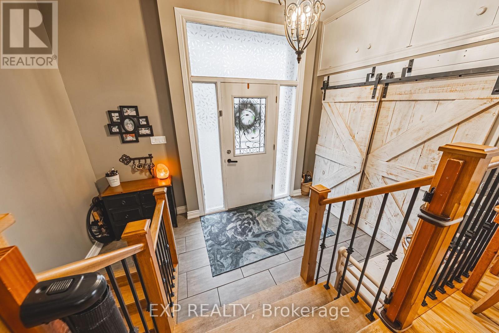 70 WEBSTER ROAD - 23