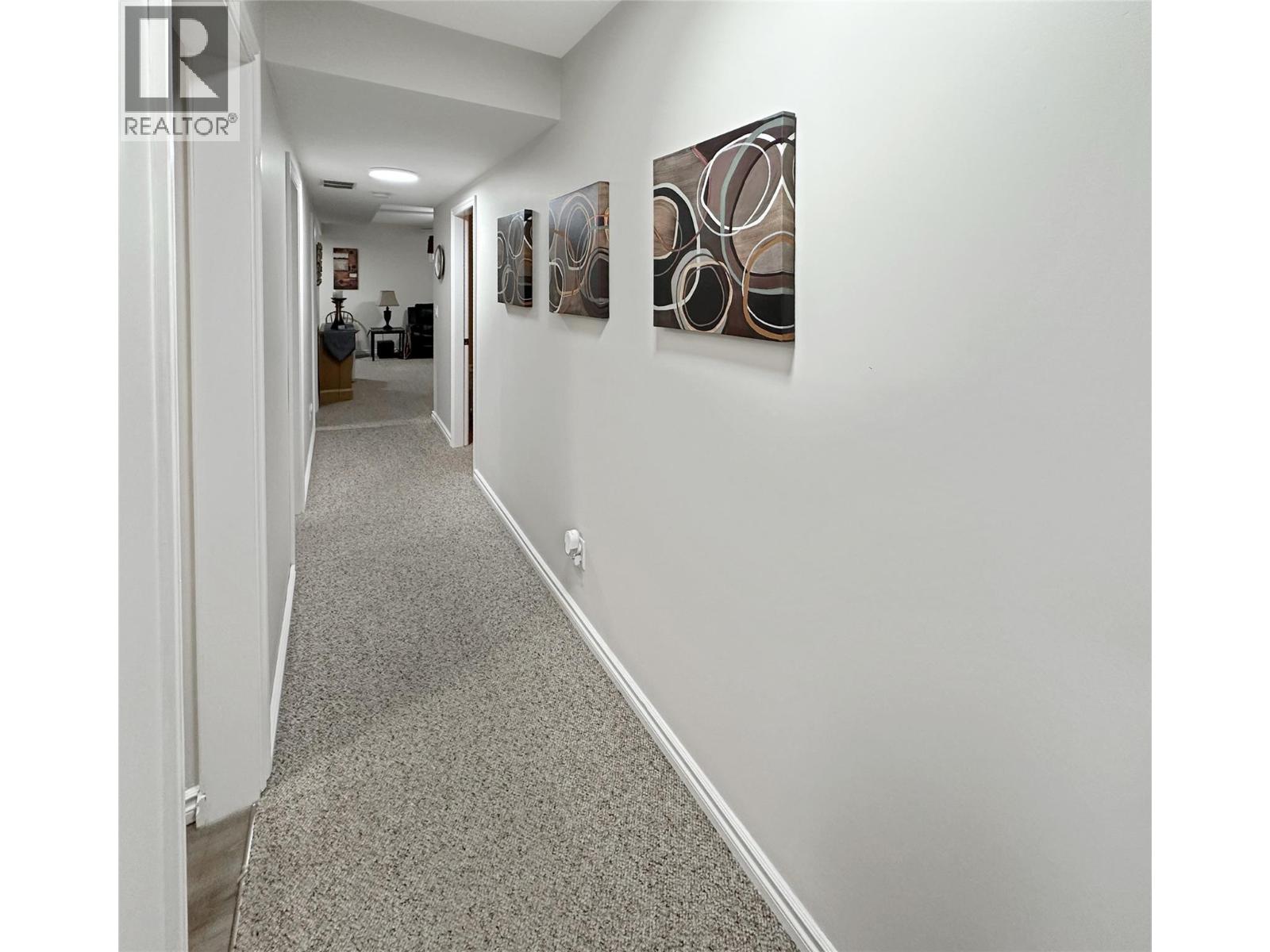 128 Edgewood Drive, Princeton