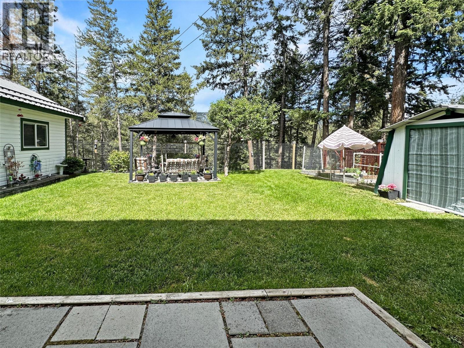 128 Edgewood Drive, Princeton