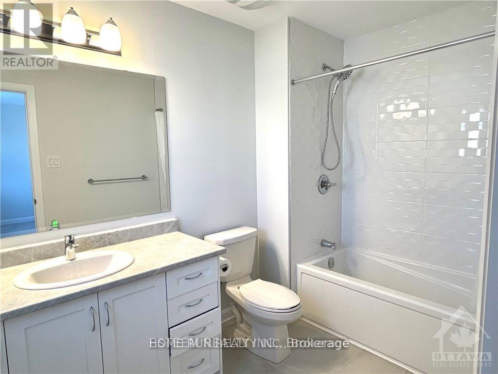 3 Bed, 3 Bath House for Rent in Ottawa – 87 LITTLE LAKE LANE, Ottawa – MLS# X13418008 - Image 8