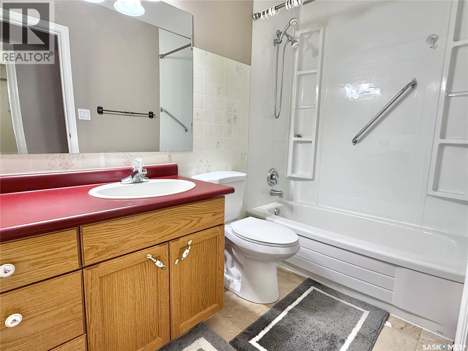 125 2nd STREET E - 21