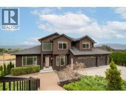 3613 Empire Place, West Kelowna
