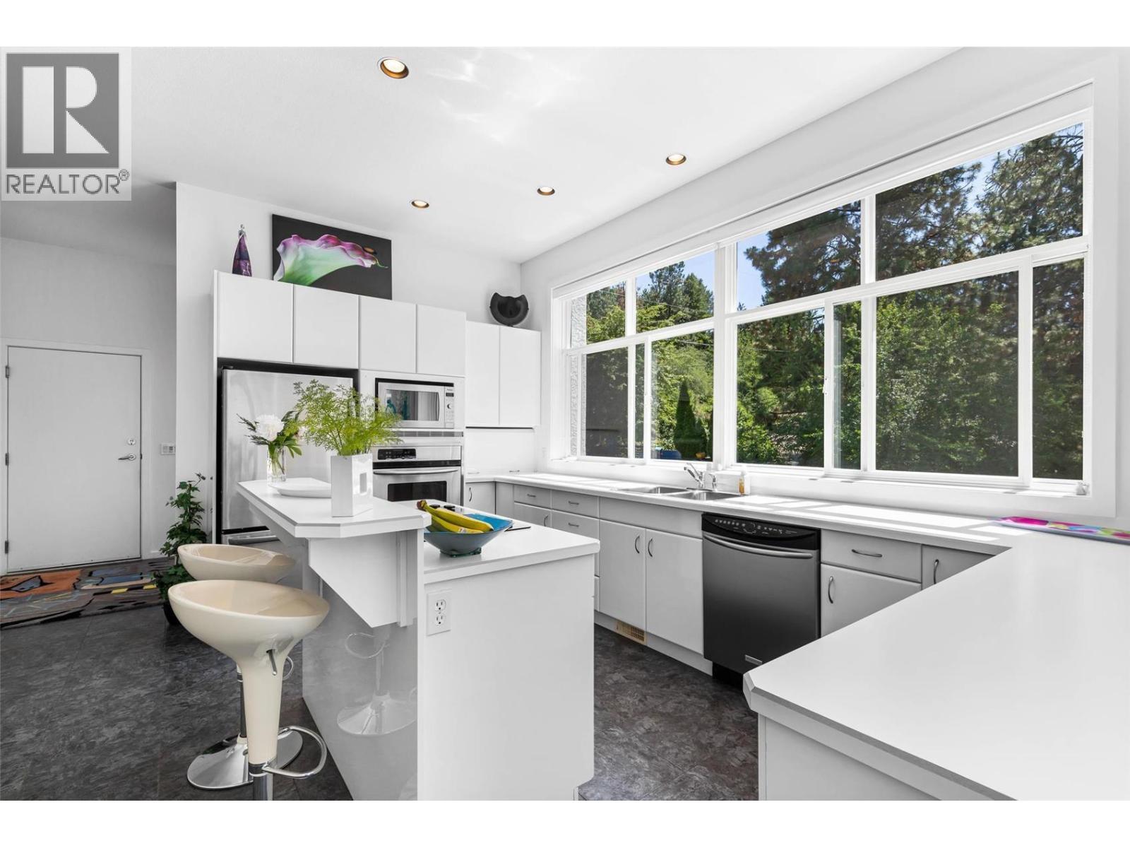16980 Coral Beach Road - 18