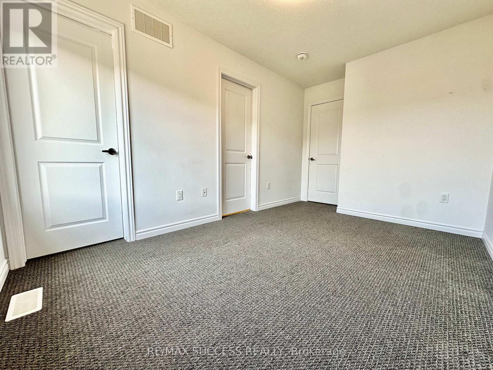 #47 5000 CONNOR DRIVE - 14