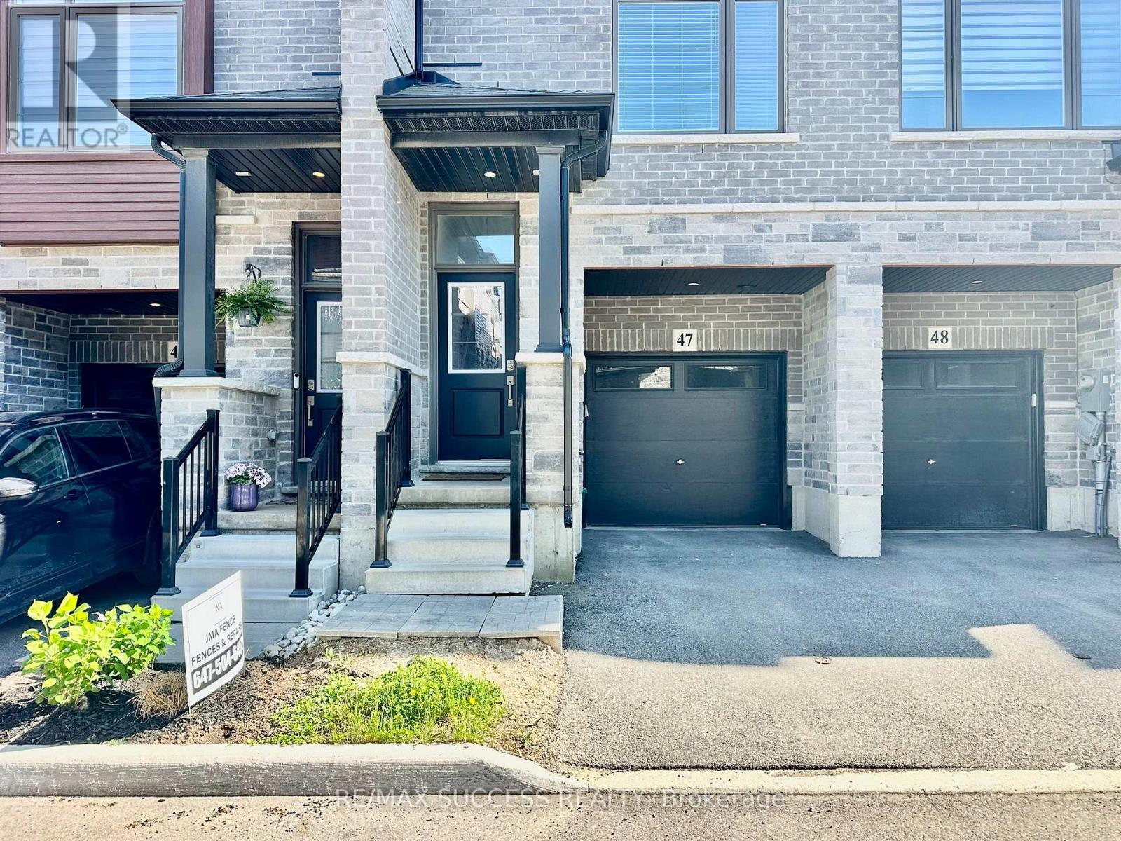#47 5000 CONNOR DRIVE - 3