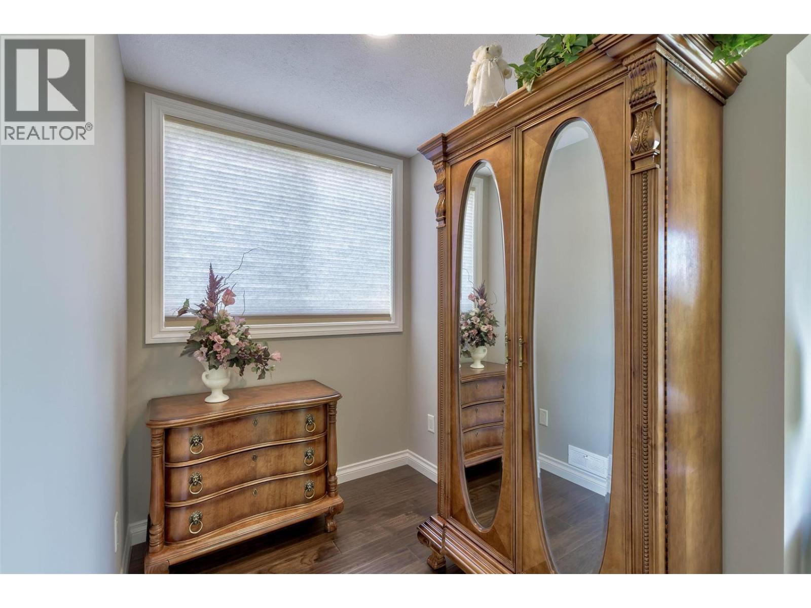 15829 Greenhow Road - 25