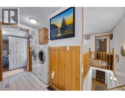 1120 Yellowhead Highway S, Mclure, BC V0E2H0 Photo 18