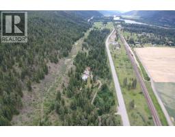 1120 Yellowhead Highway S, Mclure, BC V0E2H0 Photo 46