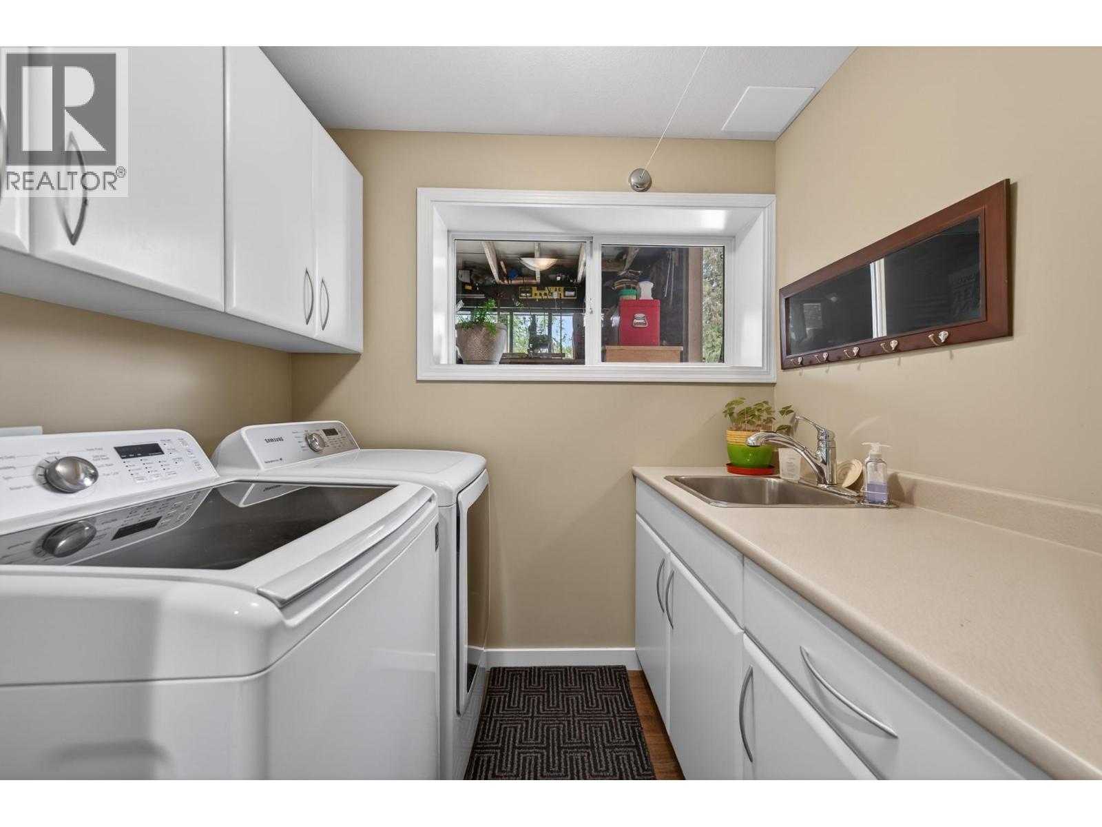1026 Crestline Street - 29