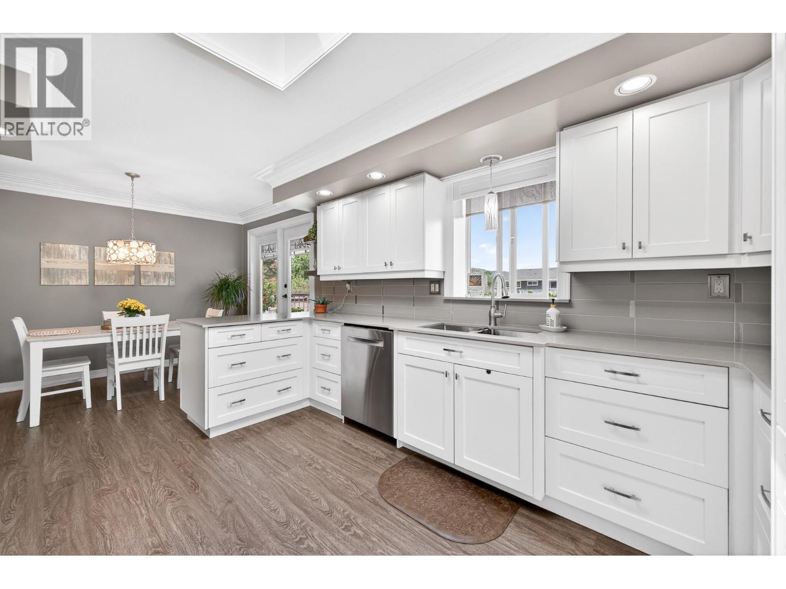 1026 Crestline Street - 11