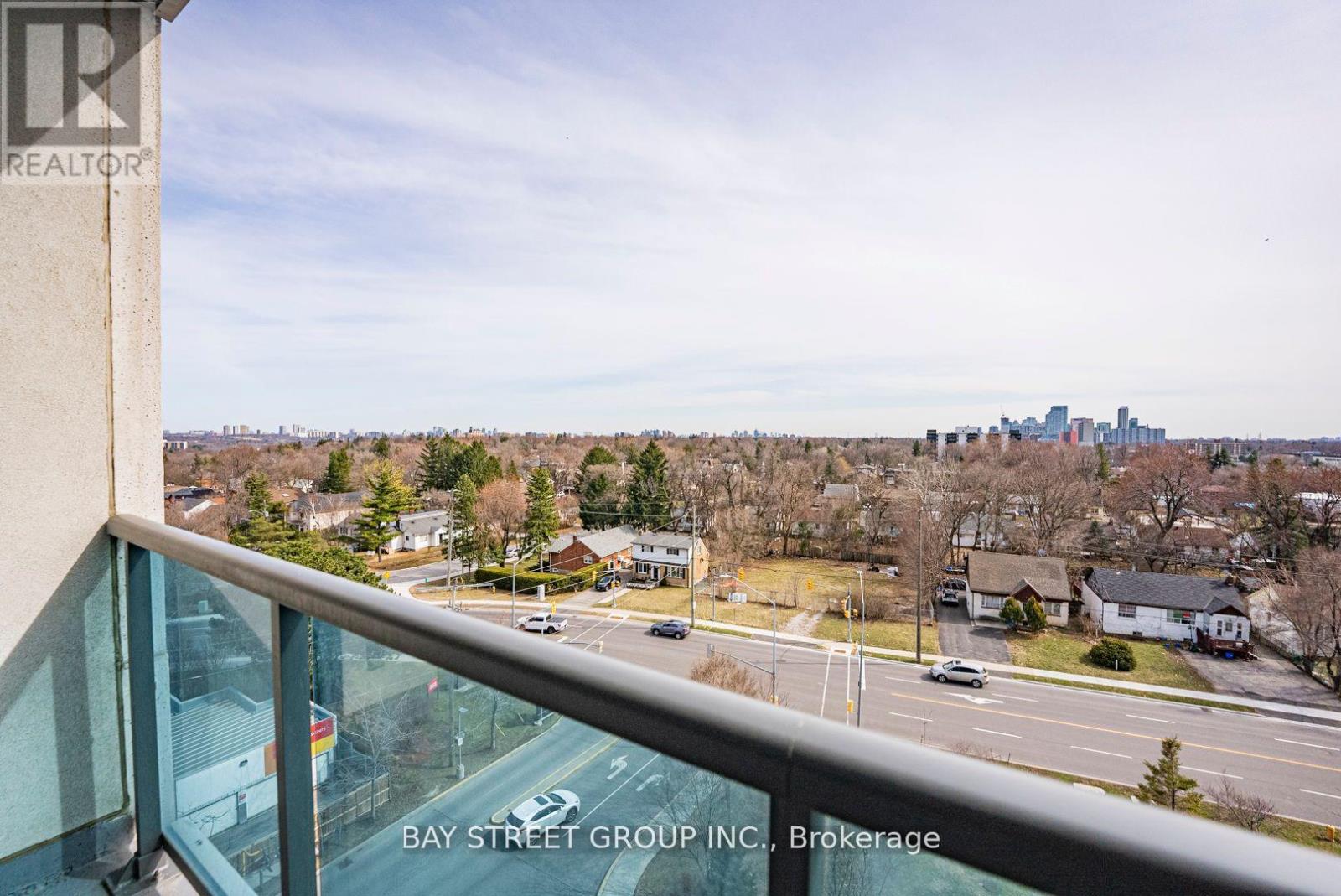 #718 7167 YONGE STREET - 30