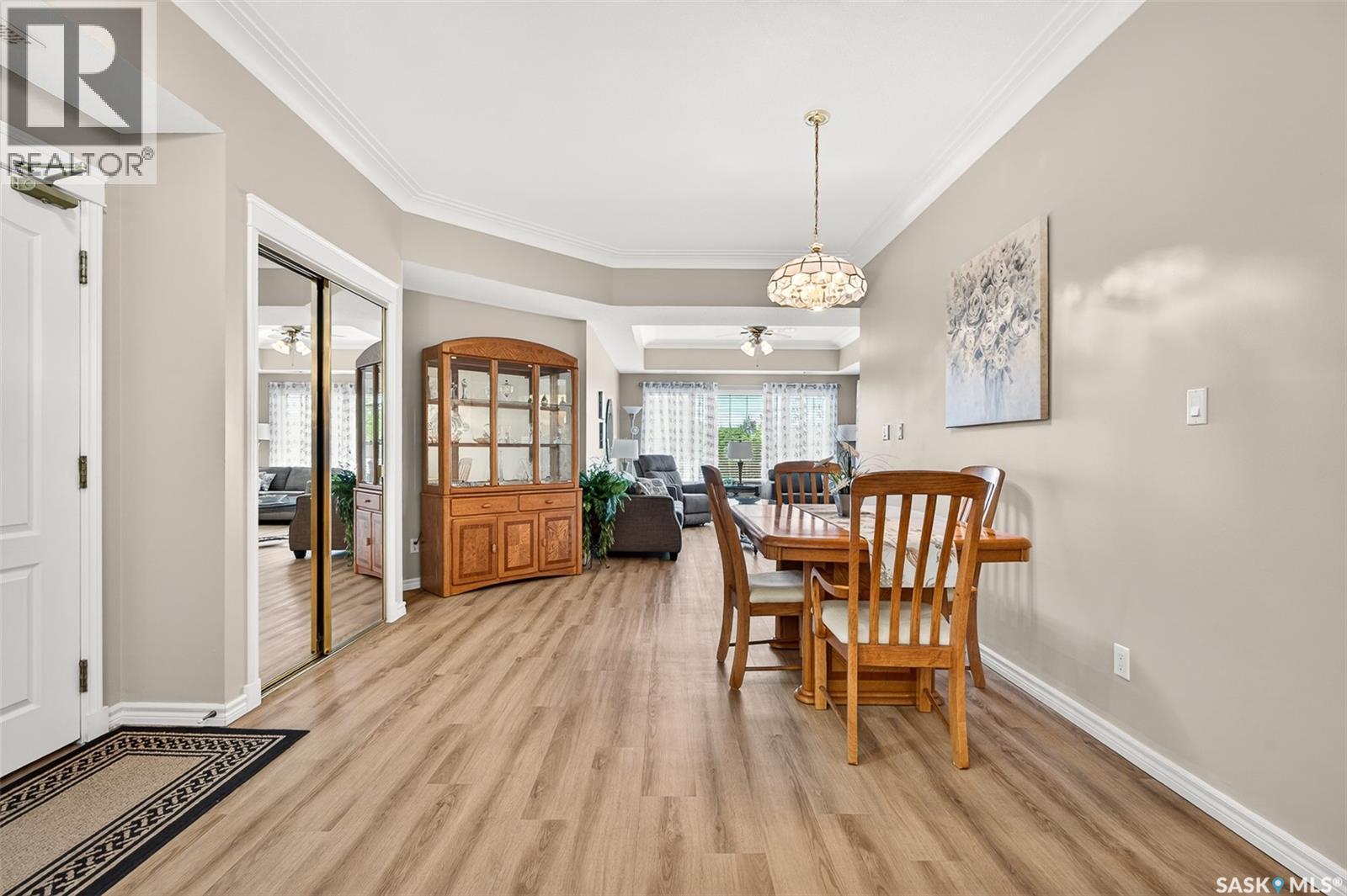 302 240 Athabasca STREET E — photo 31