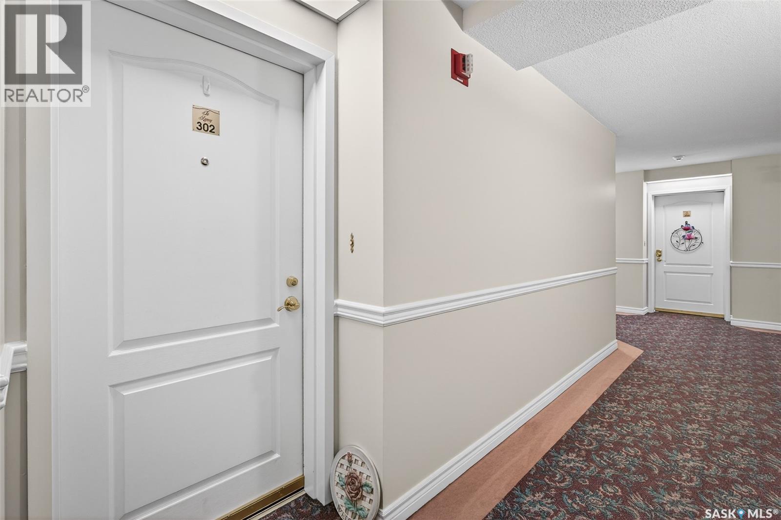 302 240 Athabasca STREET E — photo 9
