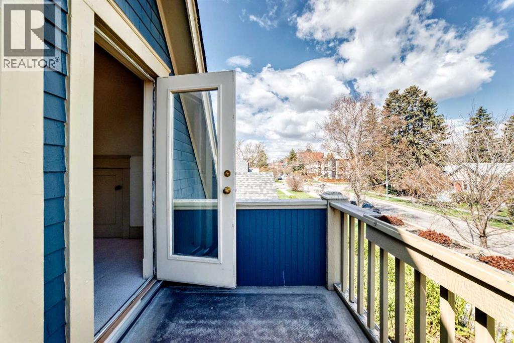 211 10 Avenue NE — photo 33