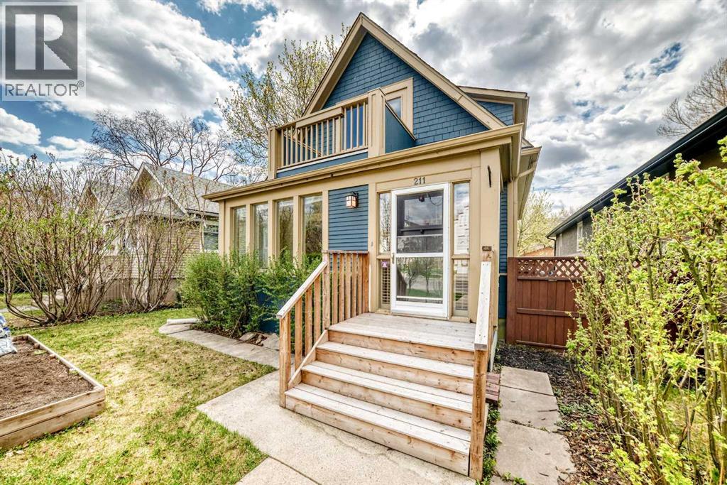 211 10 Avenue NE — photo 9
