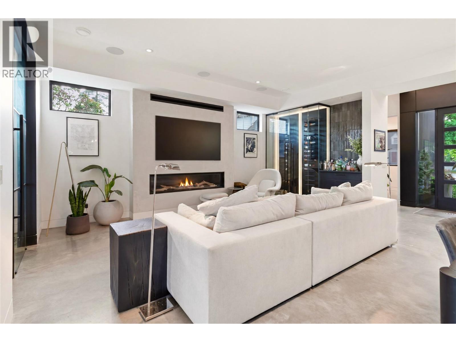 267 Lake Avenue, Kelowna