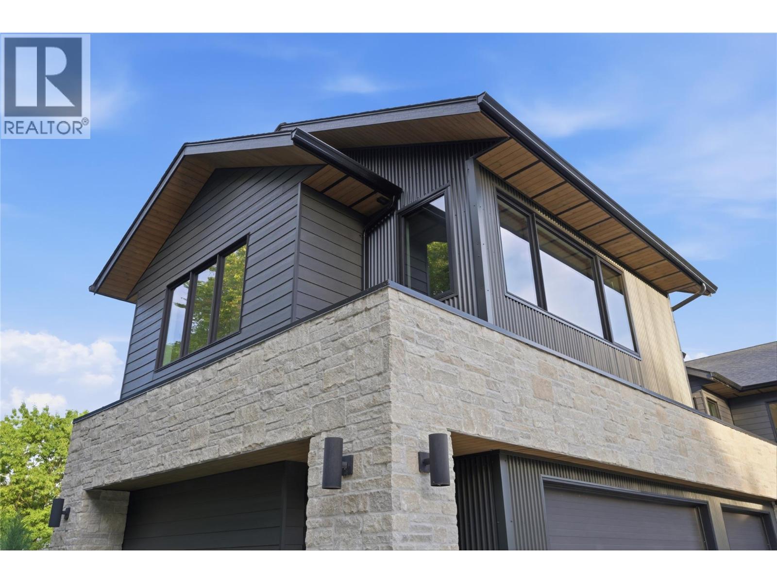 267 Lake Avenue, Kelowna