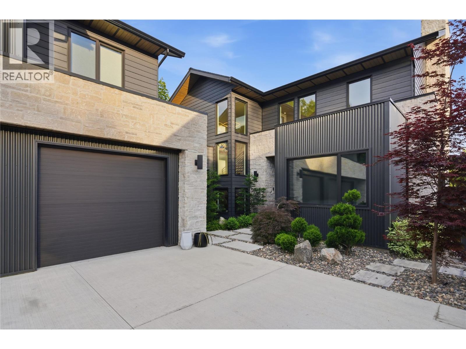 267 Lake Avenue, Kelowna