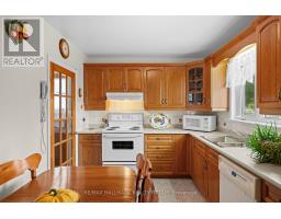 839 Weston Drive, Ottawa, ON K1G1W5 Photo 10
