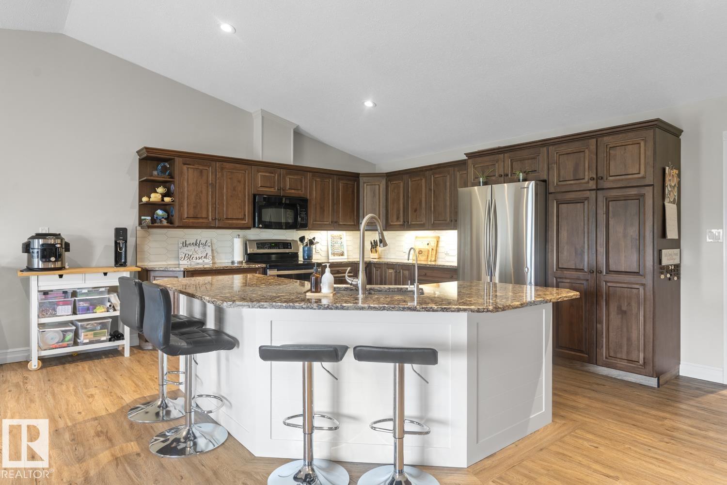4 42310 Township Road 632 - 11