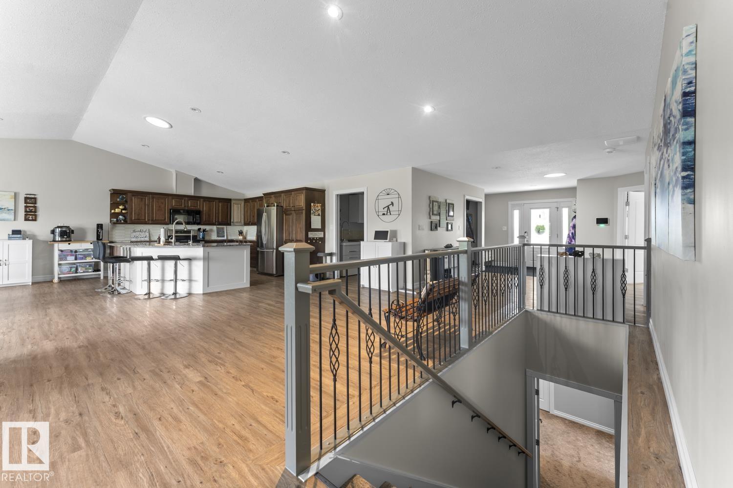 4 42310 Township Road 632 - 18