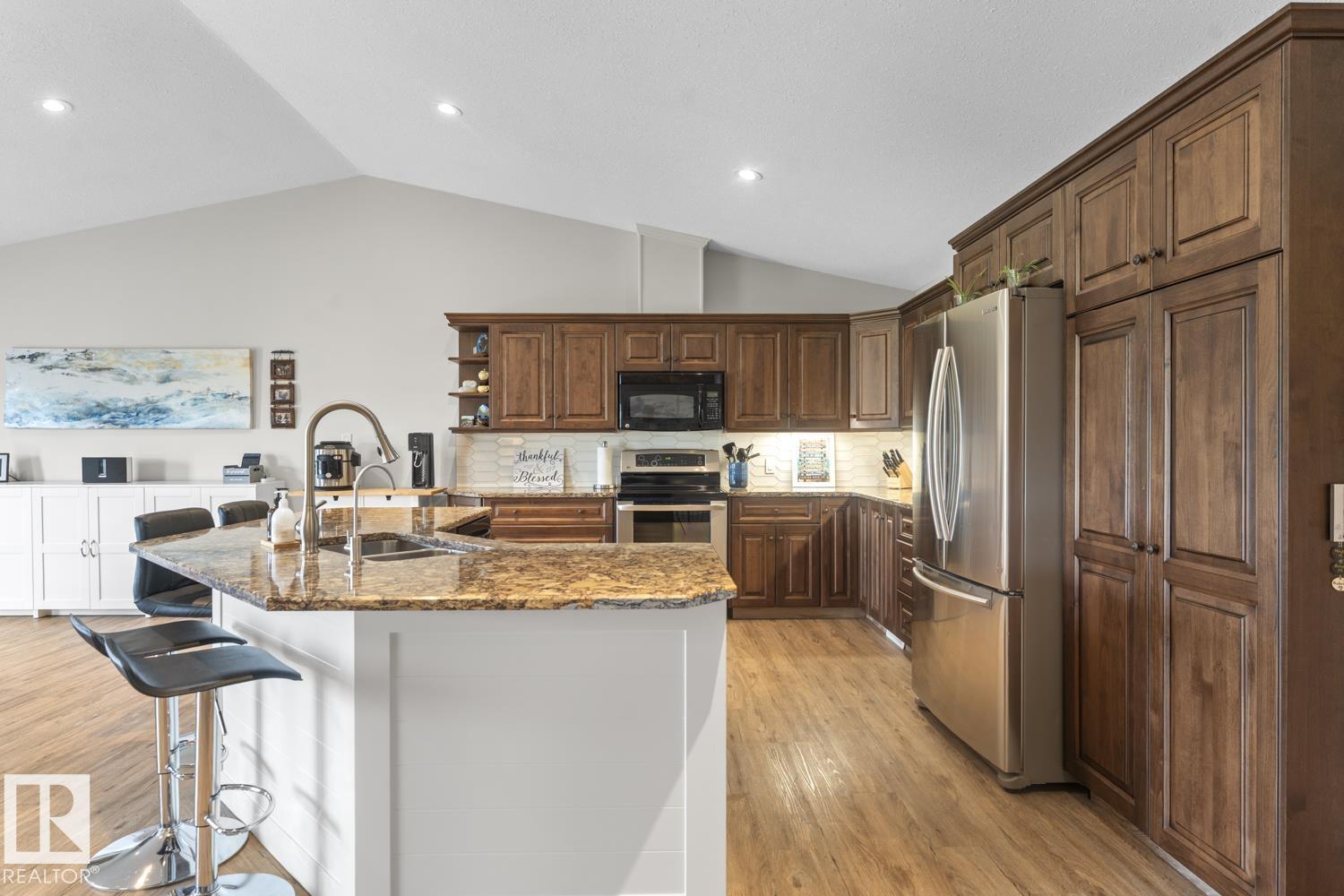 4 42310 Township Road 632 - 10
