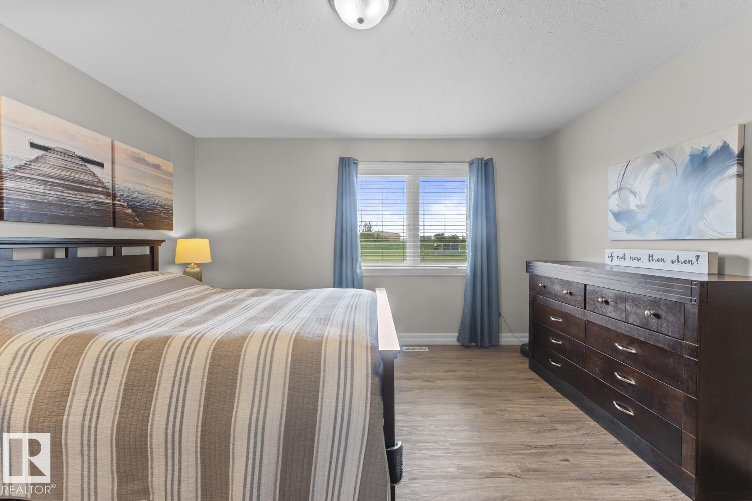 4 42310 Township Road 632 - 33